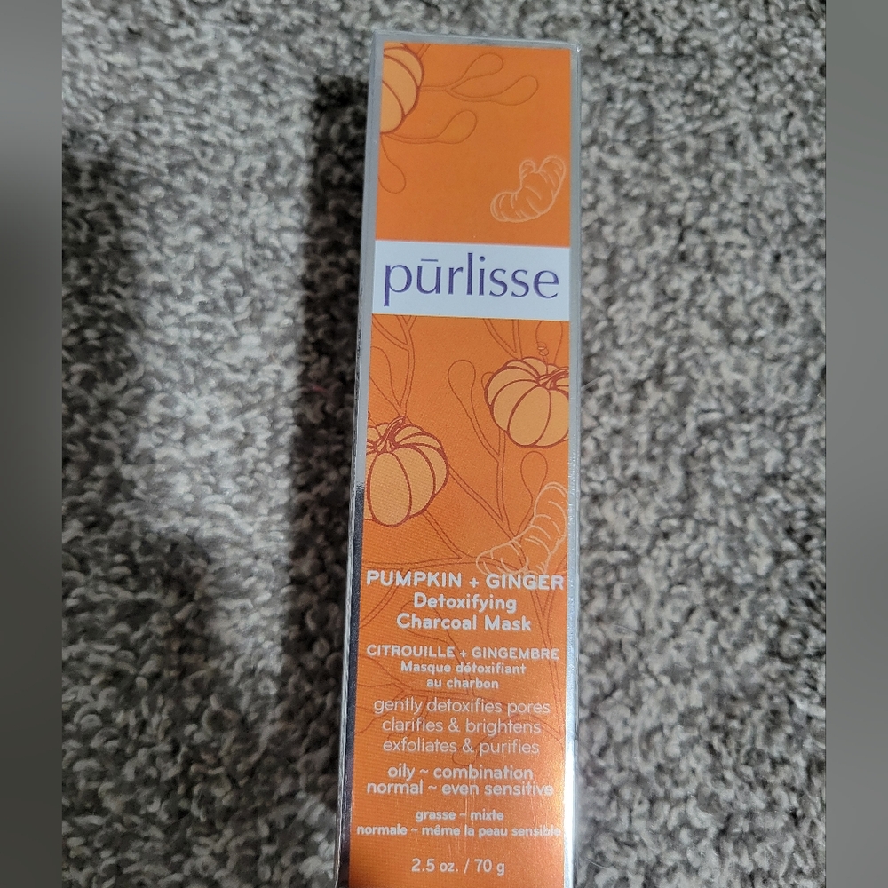 purlisse Pumpkin + Ginger Detoxifying Charcoal Mask — Orange